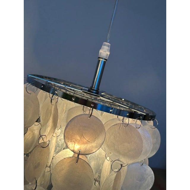 Hight is 37 cm + 55 cm wire that is possible to change in lenght Up to 250V (Europe/UK Standard).The wiring of this item...