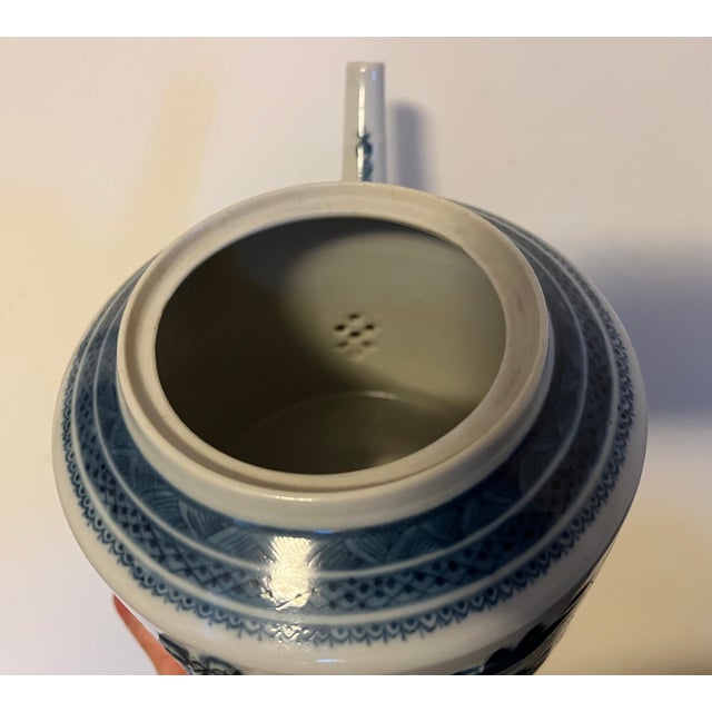 Antique 19th Century Chinese Export Blue & White Porcelain Canton Tea Pot For Sale - Image 11 of 12