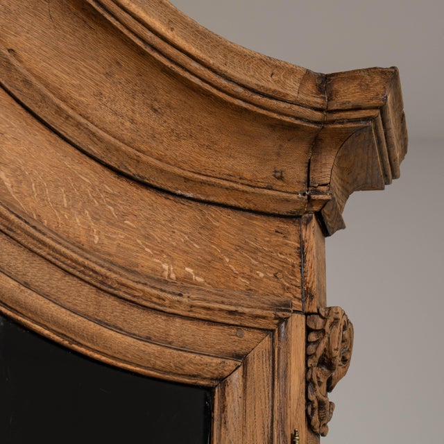 Louis XV Oak Vitrine, Rococo Style, France, Early 19th Century For Sale - Image 14 of 17