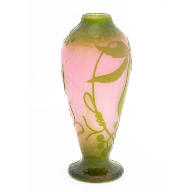 Green Daum Nancy Martele Ovoid Glass Vase, 1919-1923 For Sale - Image 8 of 11