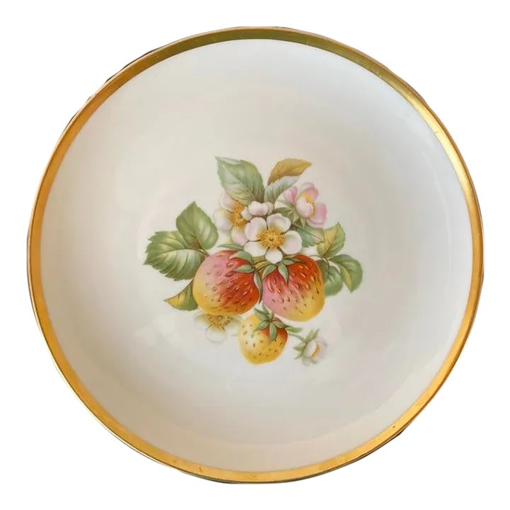 新品ドイツ製 HUTSCHENREUTHER ペールピーチ 美しいケーキプレート Mid 20th Century Bavaria Porcelain Strawberry Fruit and Gold Rim