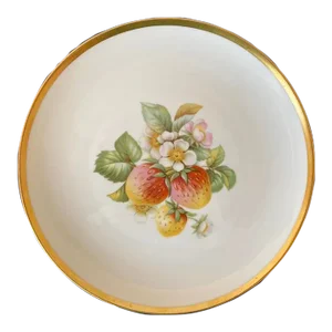 Mid 20th Century Bavaria Porcelain Strawberry Fruit and Gold Rim Dish or Plate by Hutschenreuther Selb