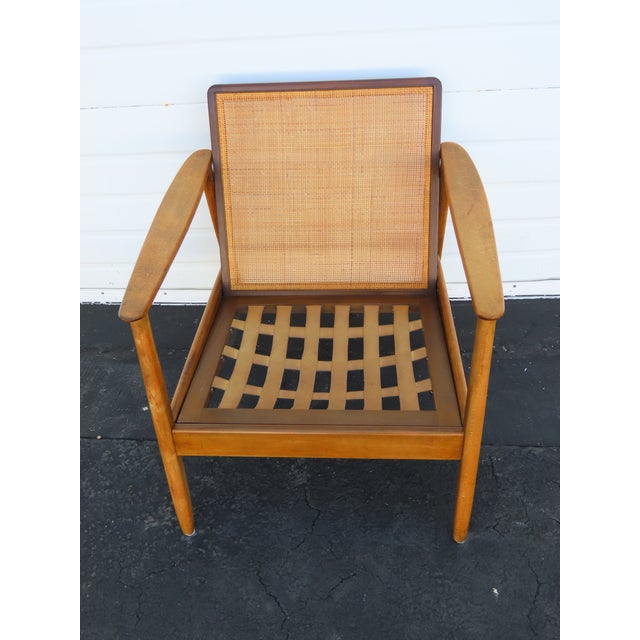Wood Mid Century Modern Caned Back Lounge Accent Side Chair 6921 For Sale - Image 7 of 12