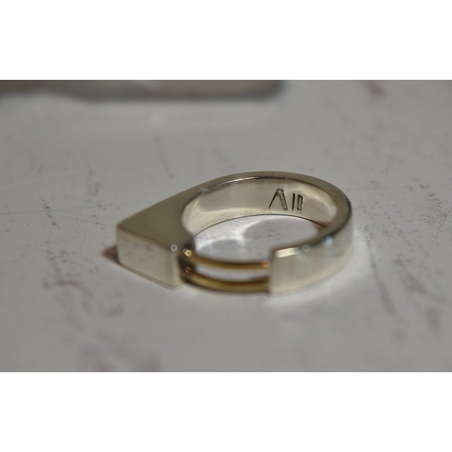 Vintage Artisan Hand Crafted Sterling Silver 14k Gold Modern Ring Sz 5.75 For Sale - Image 4 of 17