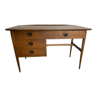 1960s Mid Century Modern Walnut Basset Desk For Sale
