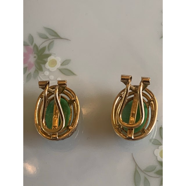 Vintage 14k Gold Oval Jade Cabochon Earrings, A Pair For Sale - Image 4 of 8