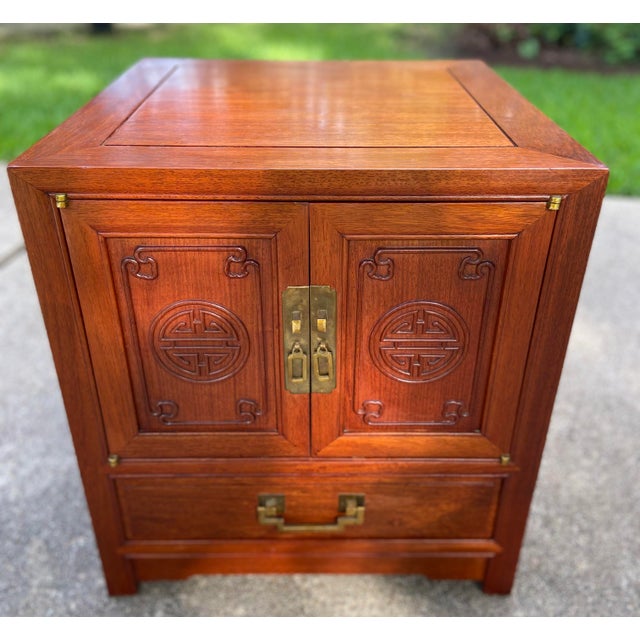 Vintage Zee Asian Ming Style End Tables or a Pair