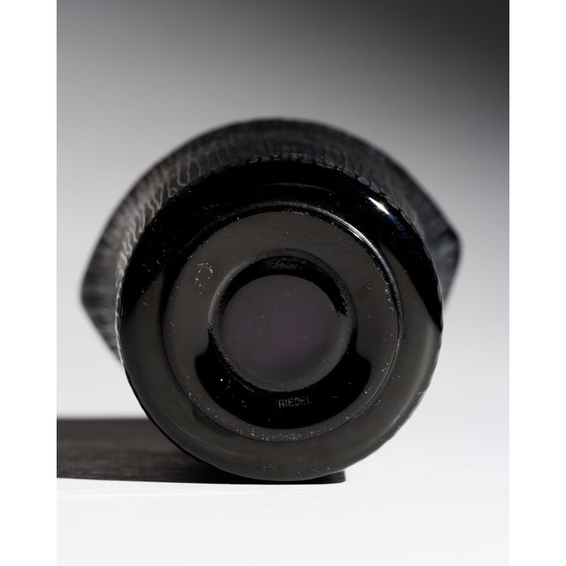 Black Textured Art Glass Vase by Claus Josef Riedel for Riedel, Austria, 1980s For Sale - Image 6 of 10