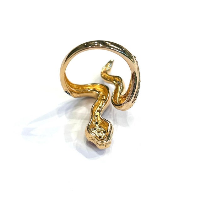 Metal Bochic “Orient” Green Emerlad & Red Ruby Serpent Ring In 18K Gold & Silver For Sale - Image 7 of 12