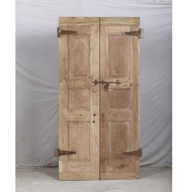 1900 - 1909 Antique Indian Bleached and Carved Teakwood Door, C. 1880–1900 For Sale - Image 5 of 5