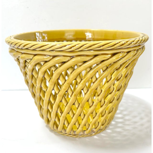Vintage Italian Yellow Porcelain Basket Weave Cachepot - Trompe L’Oeil Woven Planter For Sale - Image 4 of 10