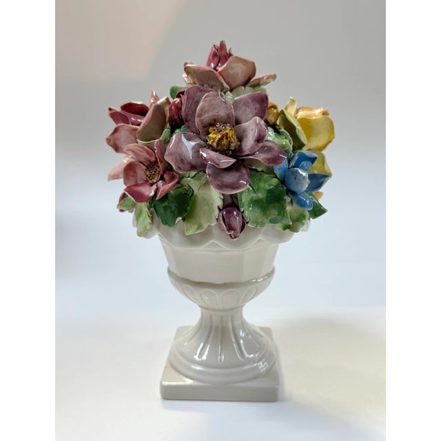 Capodimonte Vintage Italian Capodimonte Style Majolica Lidded Urn With Colorful Roses For Sale - Image 4 of 12