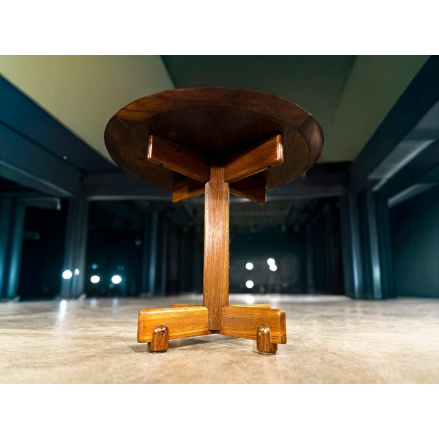 Mid-Century Modern Sergio Rodrigues “Alex” Side Table in Freijó and Rosewood, Brazilian Modern, 1960s - Lot 700A For Sale - Image 3 of 13
