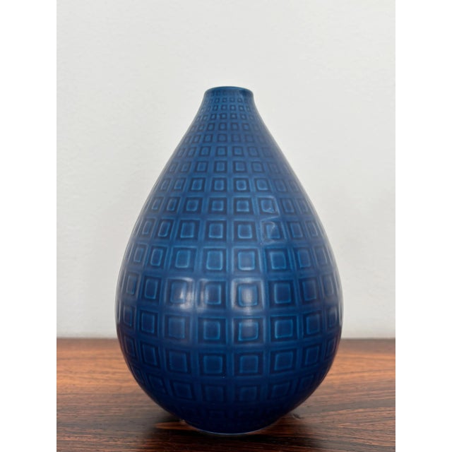 Royal Copenhagen Marselis Vases in Ceramic by Nils Thorsson for Royal Copenhagen, Denmark, 1950s, Set of 2 For Sale - Image 4 of 15