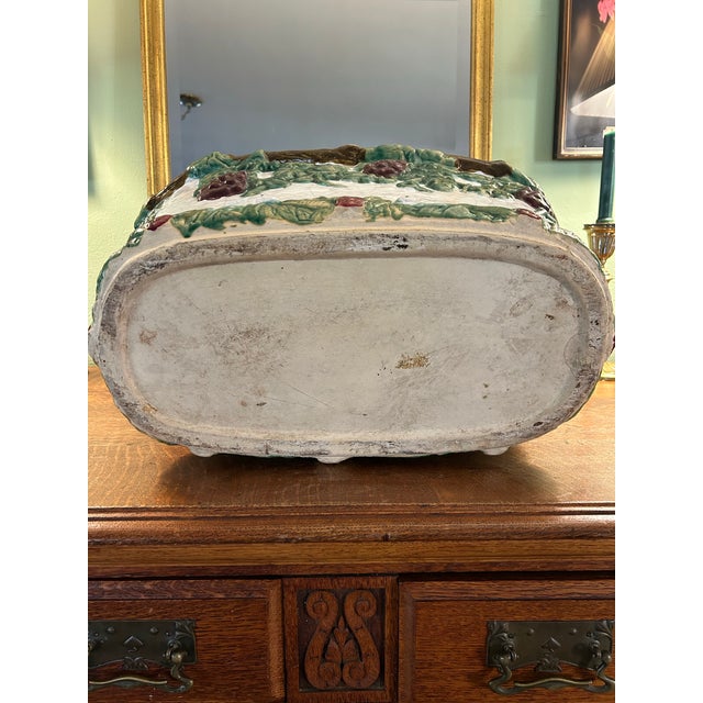 Vintage Extra Large French Barbotine Style Majolica Jardinere With Crackle Finish For Sale In New Orleans - Image 6 of 9