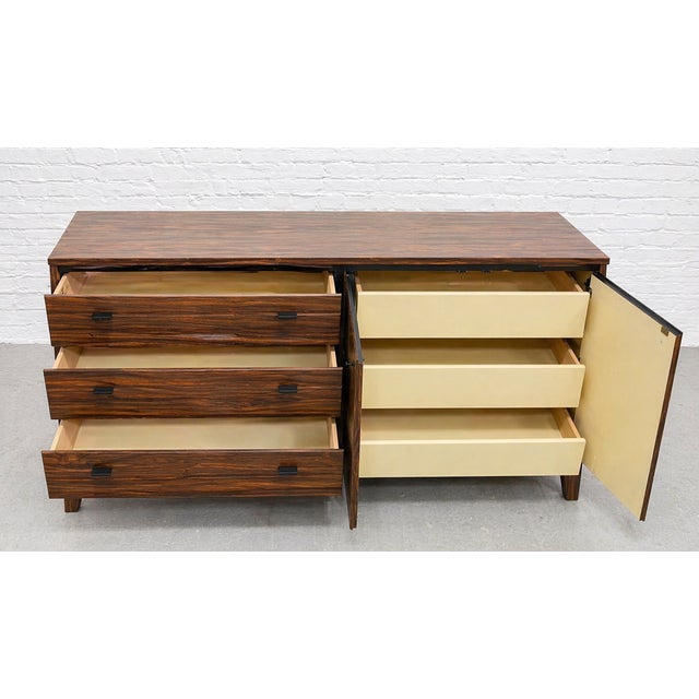 Brown Mid Century Modern Long Dresser / Credenza by American of Martinsville, C. 1960's For Sale - Image 8 of 9