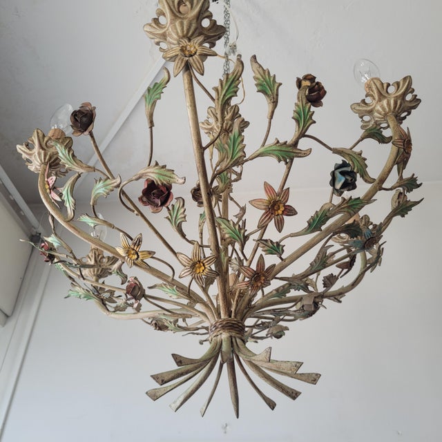 Vintage Chandelier in Metal For Sale - Image 9 of 11