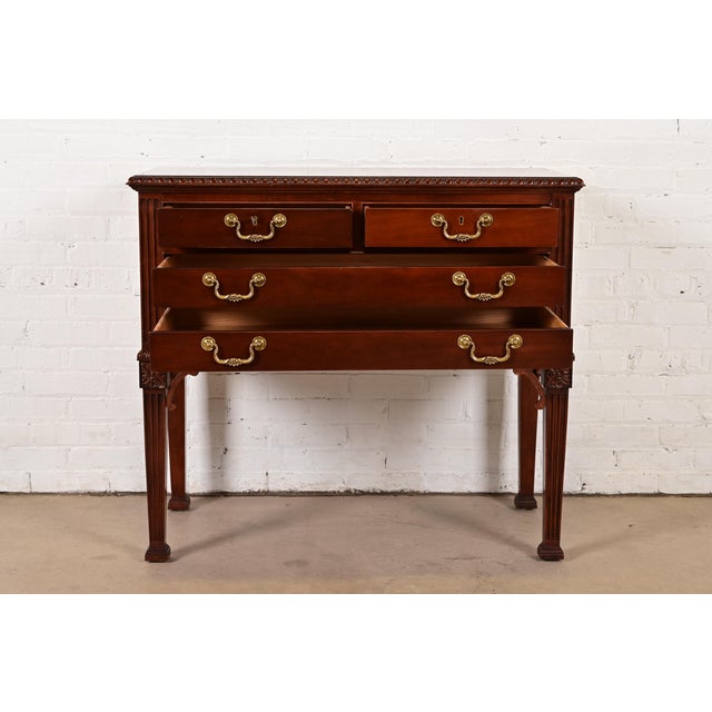1980s Councill Furniture Georgian Carved Mahogany Buffet Server or Console Table For Sale - Image 5 of 13