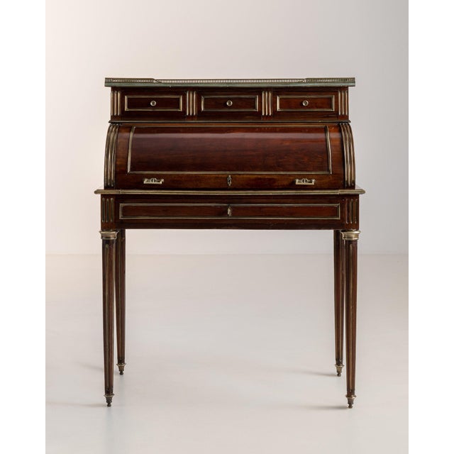 French 19th Century France Louis XVI Brown Wood Writing Desk For Sale - Image 3 of 11
