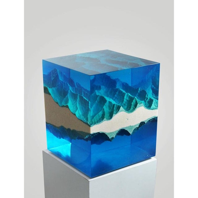 The sculptural group “Abstract Isometry” has been gravitating around the theme of fragmentation, slicing of the earth and...