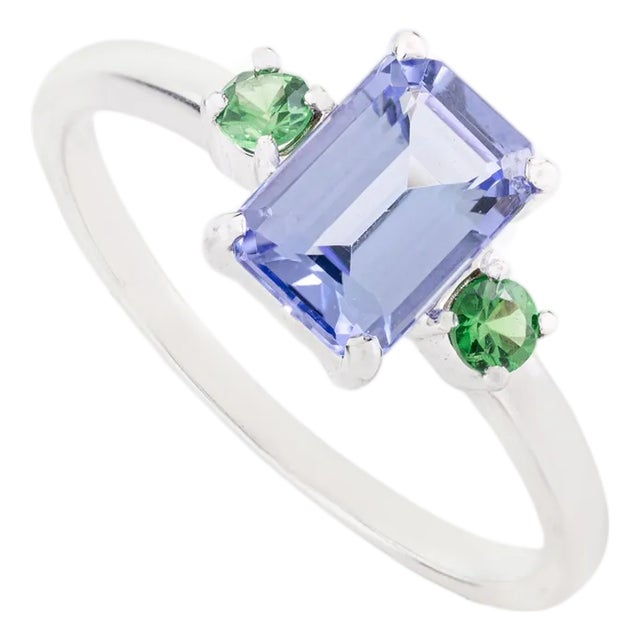 1.13 Carat Emerald Cut Tanzanite & Tsavorite Ring Size 4 in 14k White Gold For Sale