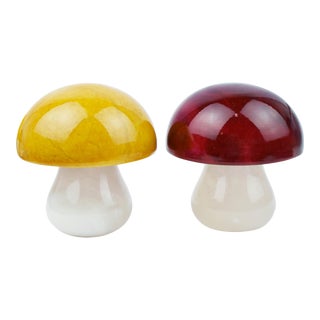 Late 20th Century Hand Crafted Genuine Volterra Italian Alabaster Mushrooms Figurines - a Pair For Sale