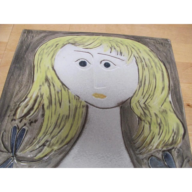 Upsala-Ekeby 1960s Upsala-Ekerby Ceramic Wall Plaque "Mary" by Mari Simmulson Mid-Century Sweden For Sale - Image 4 of 10