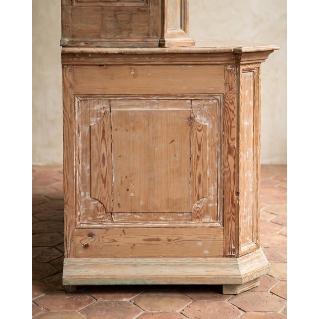 Large Antique French Armoire, 1700s For Sale - Image 4 of 18