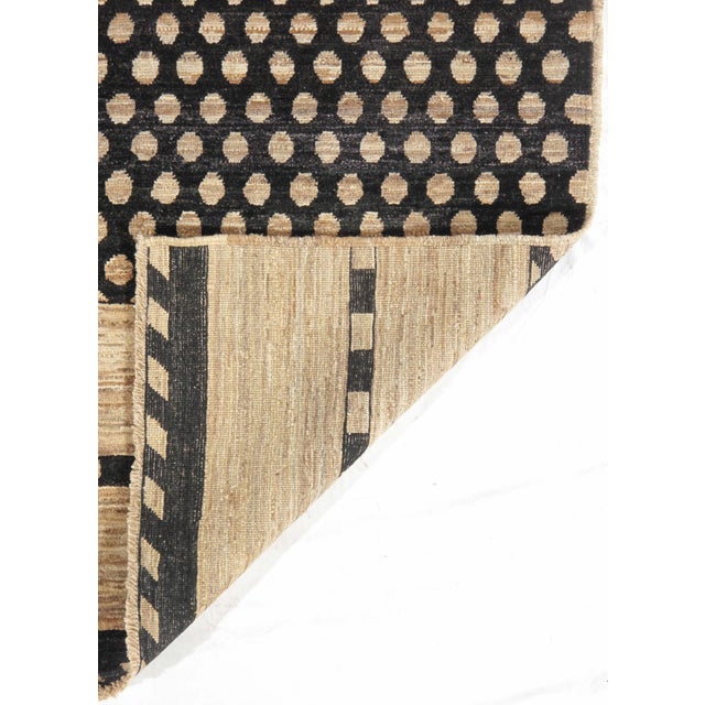 1980s Vintage Hand-Knotted Gabbeh Style Rug 8'2" X 10' For Sale - Image 5 of 5