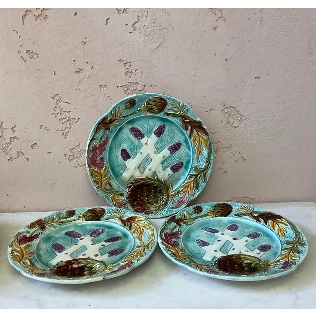Ceramic French Majolica Asparagus Plate Orchies, circa 1890 For Sale - Image 7 of 11