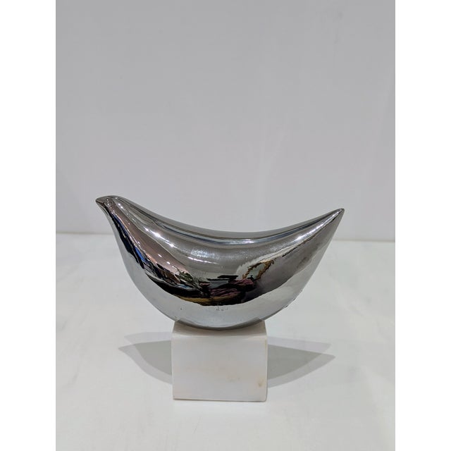 Raymor Silver Ceramic Bird Sculpture on White Marble Base For Sale In San Francisco - Image 6 of 6