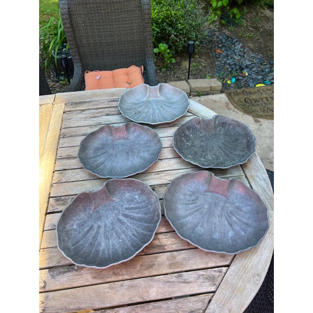 Late 20th Century Collection of Pewter Shell Bowls- Set of 5 For Sale In Atlanta - Image 6 of 8