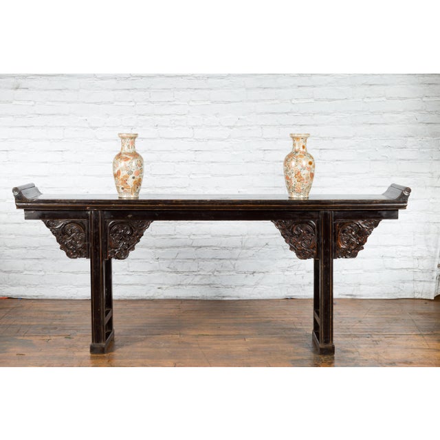 Chinese Qing Dynasty 19th Century Black Console Table with Carved Dragon Motifs For Sale - Image 4 of 12