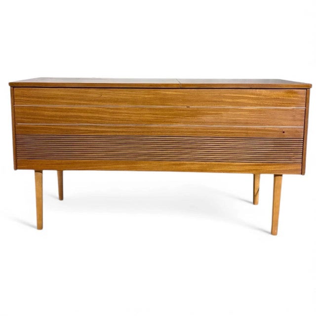 Contemporary Vintage Bush Radiogram | 1960s Mid-Century Modern Radiogram Record Player with Teak Cabinet from Bush, 1960s For Sale - Image 3 of 10