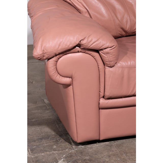 Vintage Italian Lounge Set in Rose Pink Leather, 1970s, Set of 4 For Sale - Image 10 of 18
