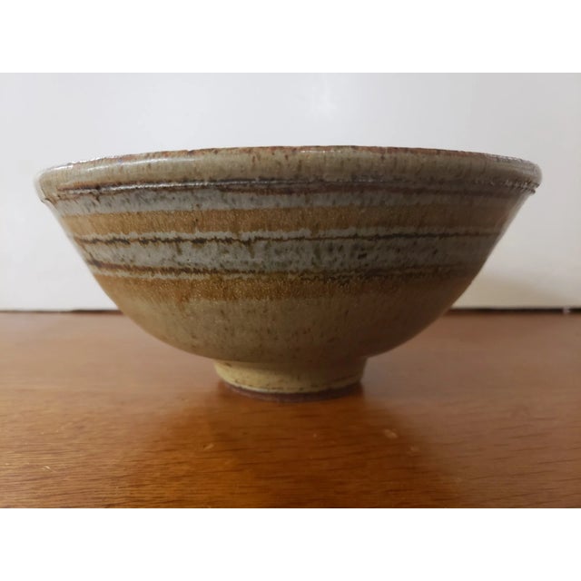 Japanese Circa 1960 Japanese Mashiko Studio Pottery Glazed Stoneware Hare Motif Footed Bowl (Signed Ob Monogram Cipher Mark) For Sale - Image 3 of 7