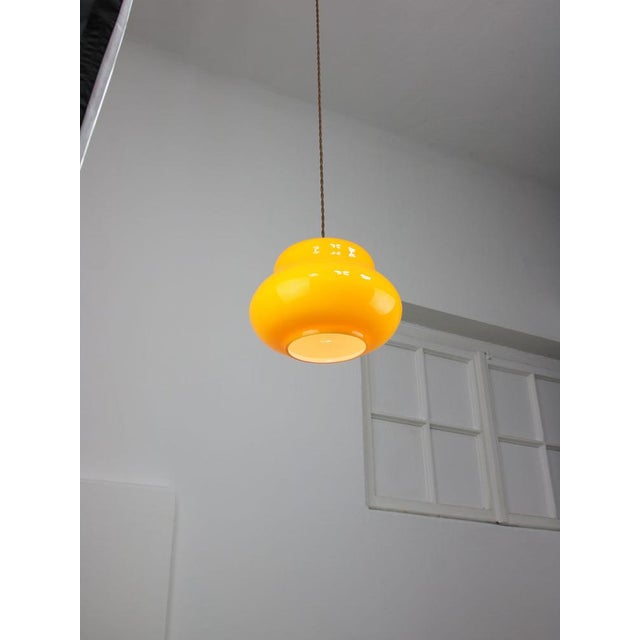 Mid-Century Italian Yellow Glass and Brass Pendant Lamp For Sale - Image 13 of 18