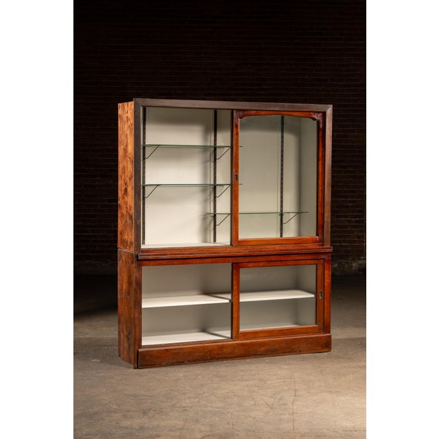 Early 20th Century Oak Display Cabinet With White Interior For Sale - Image 4 of 15
