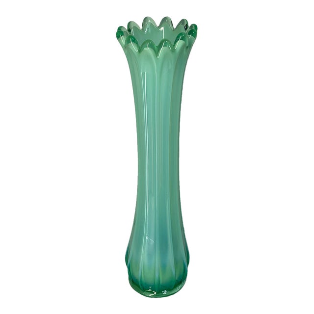 Fostoria Vintage Mid-Century Green Opalescent Ribbed Swung Glass Vase 10” For Sale