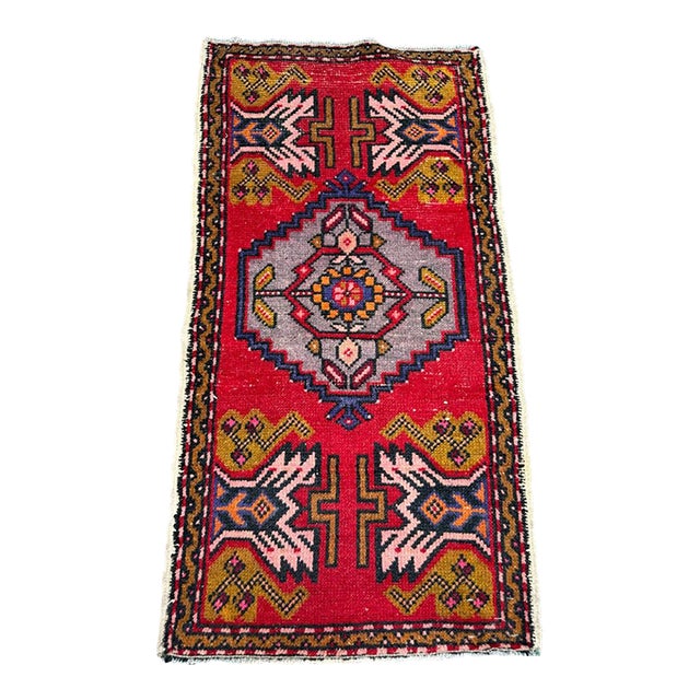 Turkish Yastik Rug 1'9" x 3'3" For Sale