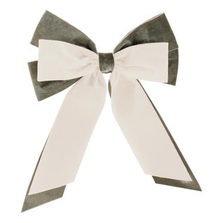 Double Bow Ornament (Set of 2) For Sale