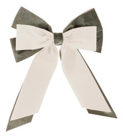 Example of Contemporary Ribbon