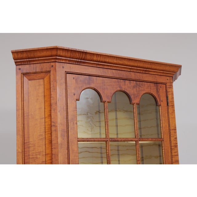 Wood David Smith Tiger Maple 2 Piece Country Corner China Cabinet For Sale - Image 7 of 18