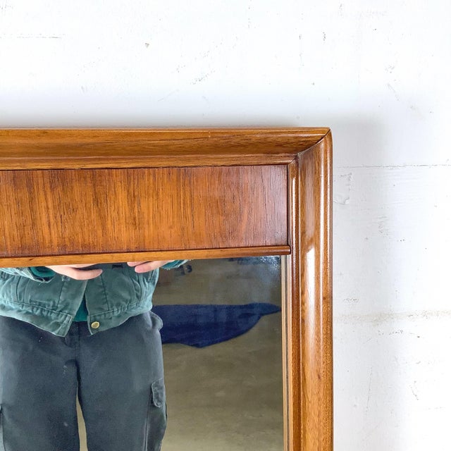 Vintage Walnut & Pecan Mirror, Mid-Century American For Sale In Philadelphia - Image 6 of 12