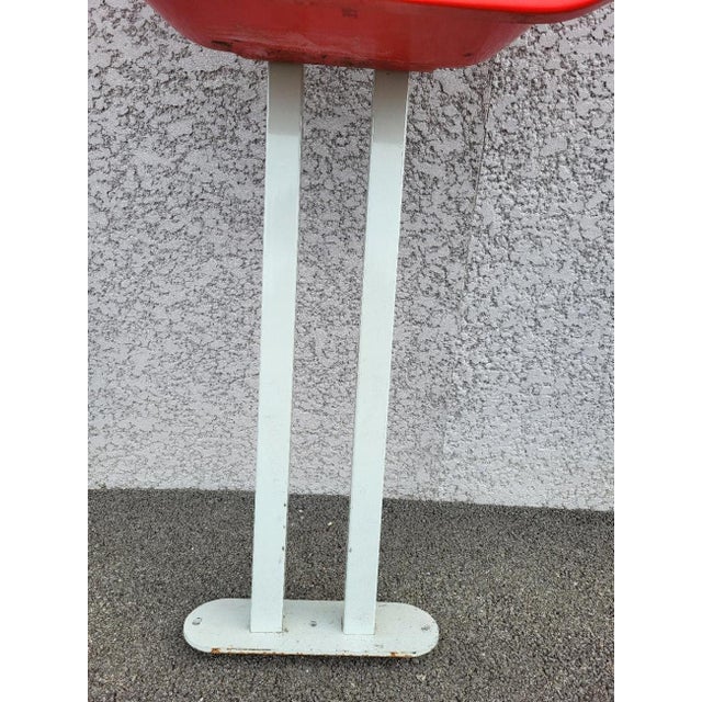 Pil Telephone Booth on Metal Stand, France, 1980, Set of 2 For Sale - Image 4 of 13