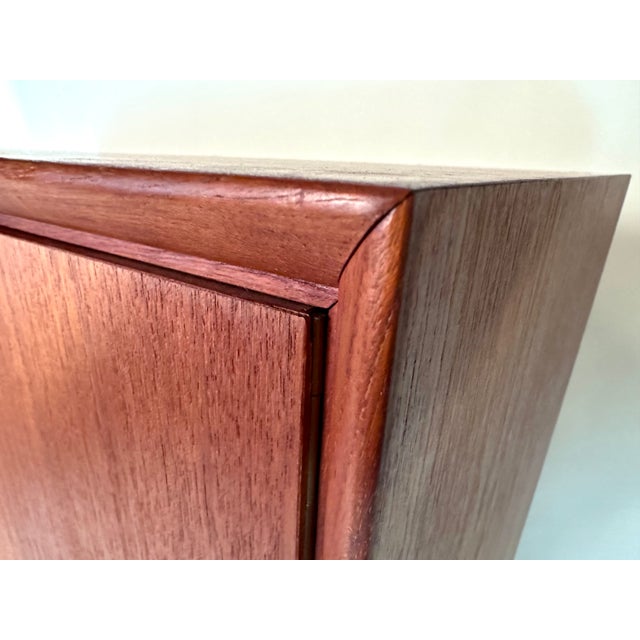 German Teak Cabinet with Bookcase and Fold-Out Writing Tablet from Strobeck, 1972 For Sale - Image 15 of 18