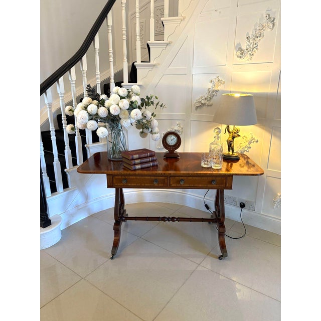 Fine quality antique Edwardian figured mahogany free standing sofa/side table having a quality mahogany top crossbanded in...