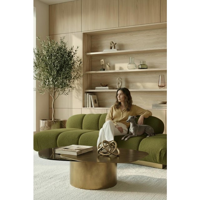 Le Croissant Modern Curved Sofa in Green For Sale - Image 9 of 11