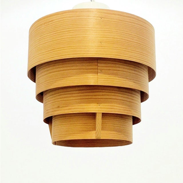 Mid-Century Modern Scandinavian Pine Model T 354 Pendant Light by Hans-Agne Jakobsson for Ellysett Markaryd, Sweden, 1960s For Sale - Image 4 of 12