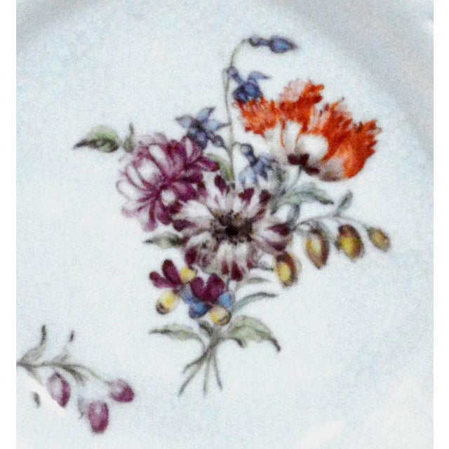 Rococo Chelsea Porcelain Reticulated Dessert Dishes, Pair, Gold Anchor Period, Circa 1760 For Sale - Image 3 of 6
